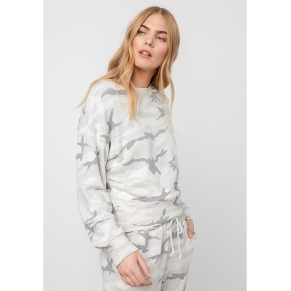 Rails Ramona Sweater in Stone Camo Light Gray Cotton Blend Size Large